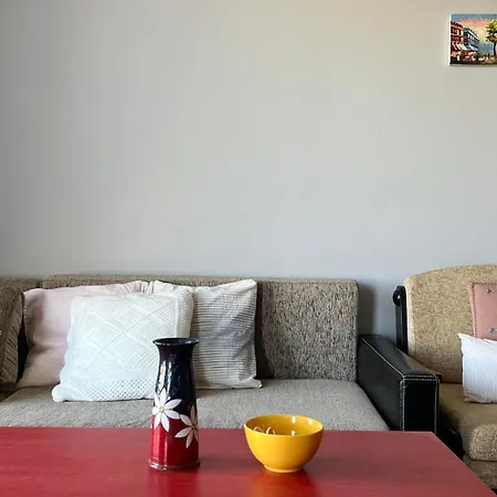 Stamopolulux директен изглед към морето