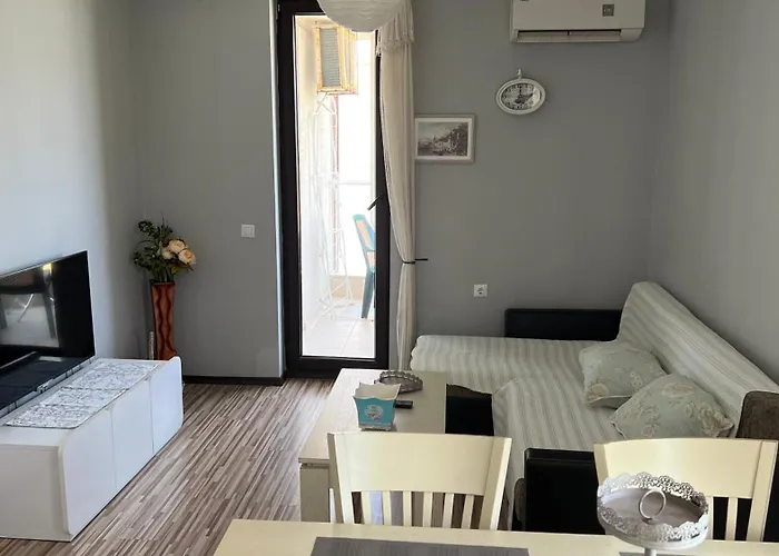 Stamopolulux директен изглед към морето * Primorsko