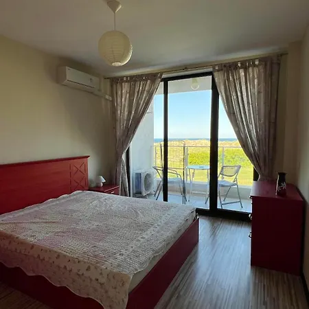 Stamopolulux директен изглед към морето * פרימורסקו