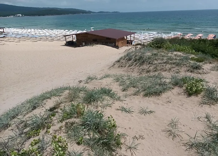 Апартаменты Stamopolulux директен изглед към морето Приморско